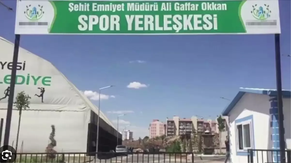 Diyarbakır'da Kayapınar Belediyesi'nden skandal karar! Gaffar Okkan'ın ismini tabeladan sildiler